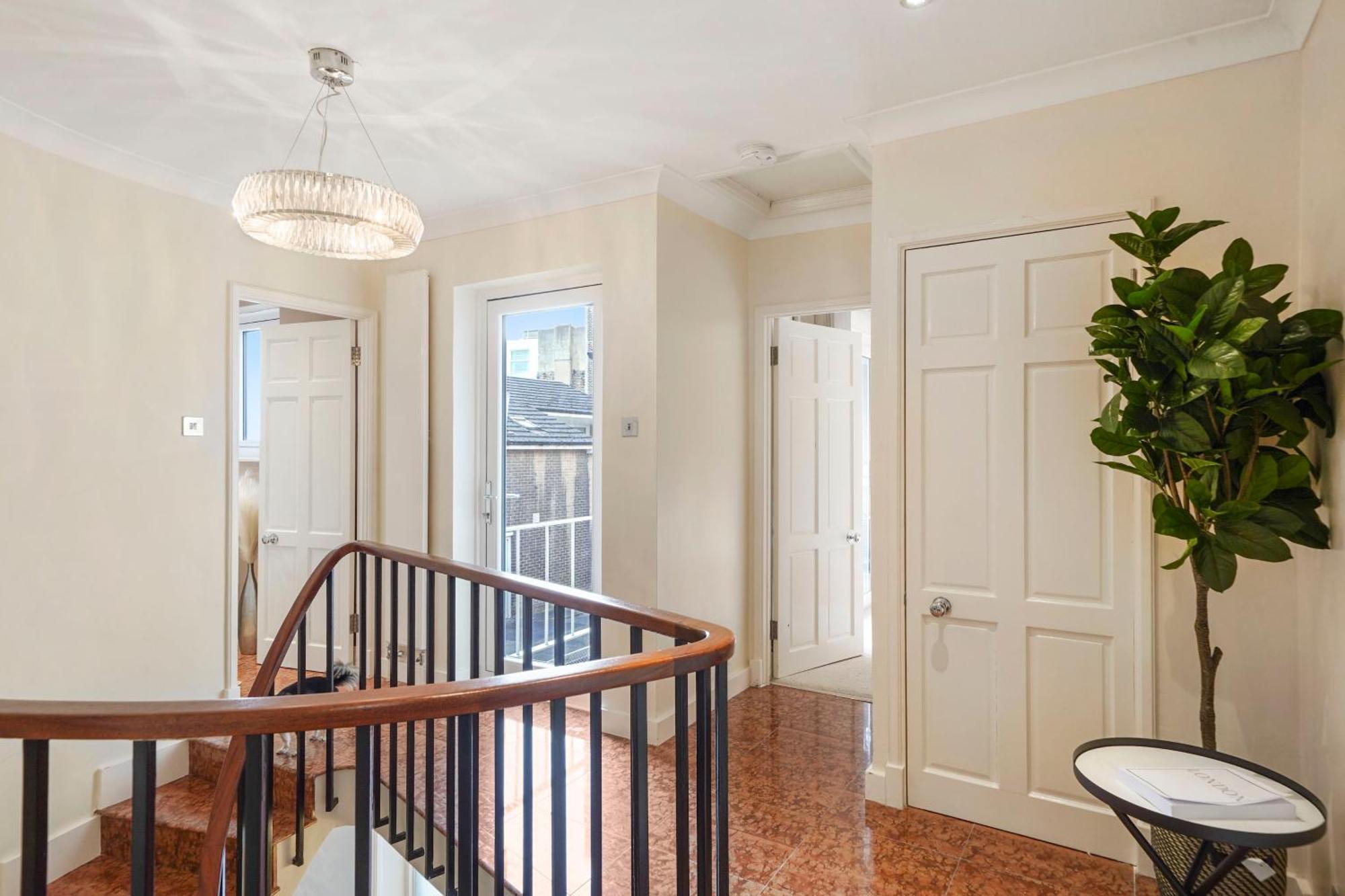 Mews House London With Private Patio & Parking Villa Ngoại thất bức ảnh