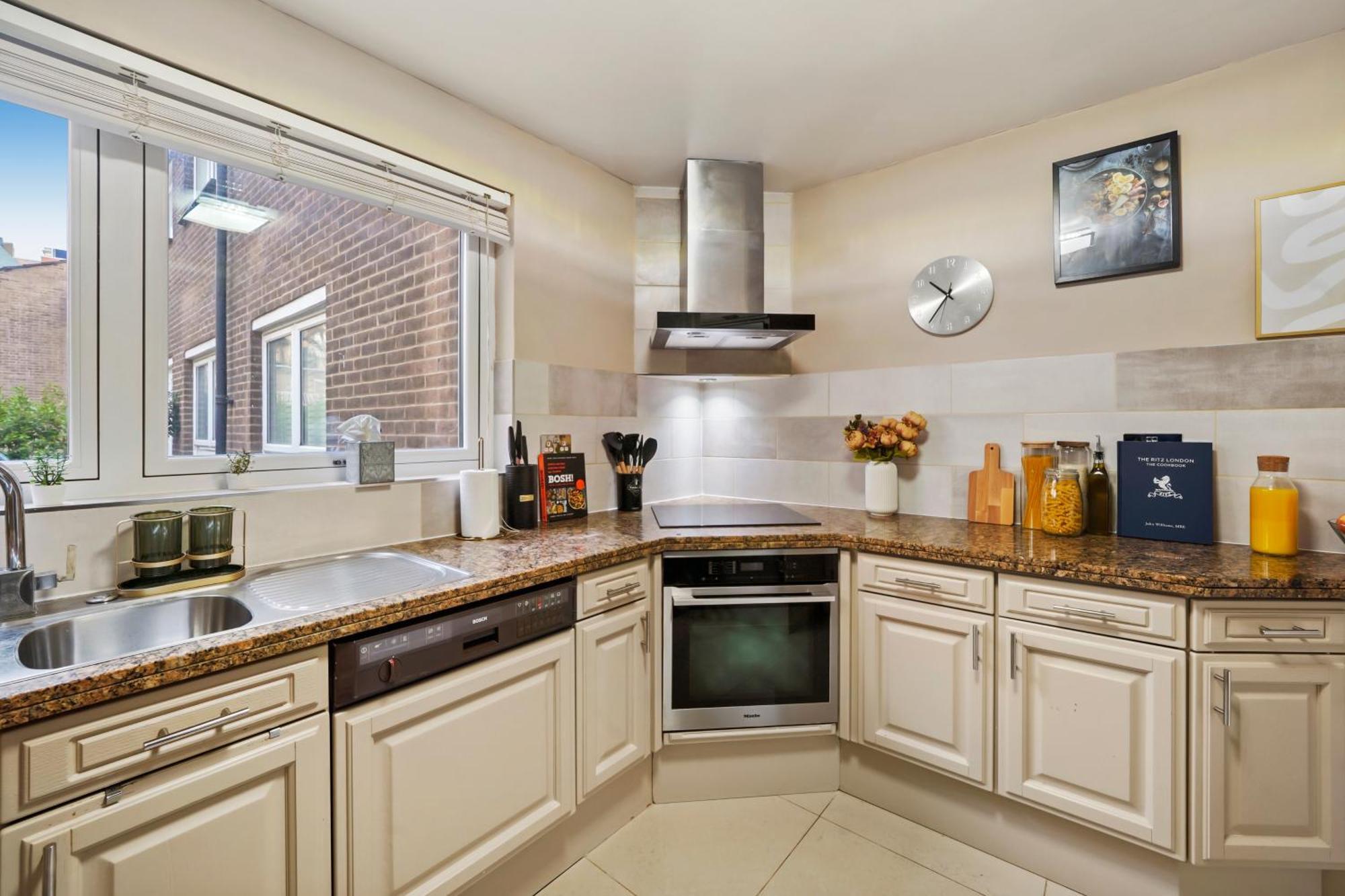 Mews House London With Private Patio & Parking Villa Ngoại thất bức ảnh